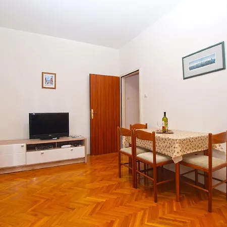 Apartment Fuer 3 Personen Ca 45 Qm In Fazana, Istrien Istrische Riviera *